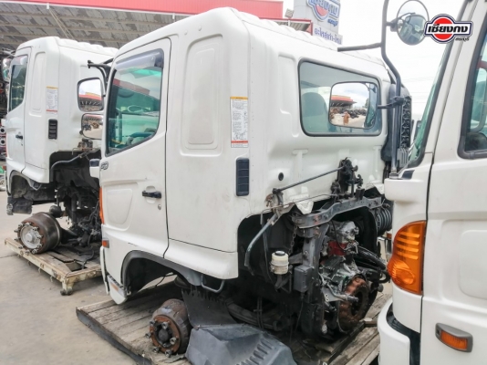 หัวเก๋ง HINO MEGA หัวแคบ พร้อมเครื่องยนต์ JO8C TURBO 260 PS