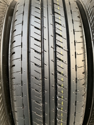 ยางใหม่ป้ายแดง 195-15 Bridgestone ปี 19 ตุ่มเป้งๆ เส้นสีชัด