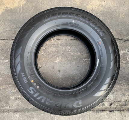 ยางใหม่ป้ายแดง 195-15 Bridgestone ปี 19 ตุ่มเป้งๆ เส้นสีชัด ยางใหม่ป้ายแดง 195-15 Bridgestone ปี 19 ตุ่มเป้งๆ เส้นสีชัด
