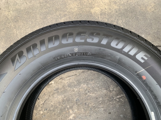 ยางใหม่ป้ายแดง 195-15 Bridgestone ปี 19 ตุ่มเป้งๆ เส้นสีชัด ยางใหม่ป้ายแดง 195-15 Bridgestone ปี 19 ตุ่มเป้งๆ เส้นสีชัด