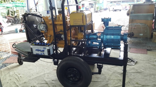 เครื่องสูบนํ้าขนาดใหญ่ได้มาตราฐานทุกระบบพร้อมใช้งาน