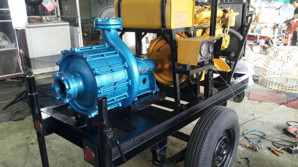 เครื่องสูบนํ้าขนาดใหญ่ได้มาตราฐานทุกระบบพร้อมใช้งาน