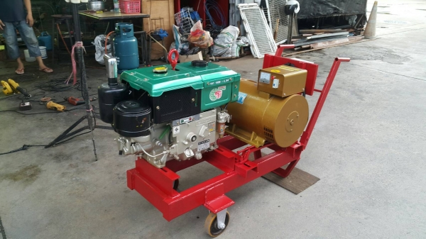 เครื่องปั่นไฟประดอบใหม่เอี่ยม ใช้งานได้หลากหลาย