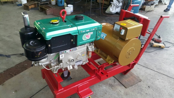 เครื่องปั่นไฟประดอบใหม่เอี่ยม ใช้งานได้หลากหลาย