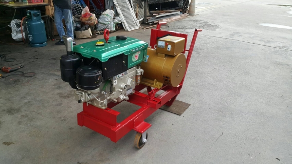 เครื่องปั่นไฟประดอบใหม่เอี่ยม ใช้งานได้หลากหลาย