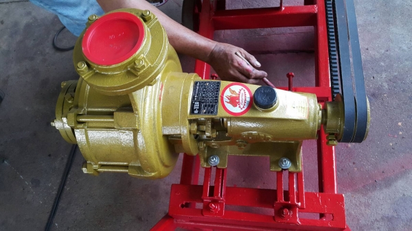 เครื่องสูบนํ้าประกอบใหม่ เครื่อง KUBOTA ER- 9.5 แรง+หอยโข่งมังกรทองใหม่เอี่ยม  2 ใบพัดแรงดันสูงส่งได้ไกล