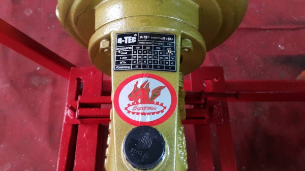 เครื่องสูบนํ้าประกอบใหม่ เครื่อง KUBOTA ER- 9.5 แรง+หอยโข่งมังกรทองใหม่เอี่ยม  2 ใบพัดแรงดันสูงส่งได้ไกล