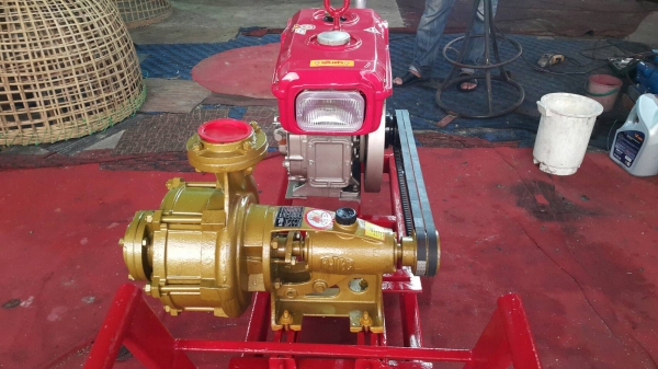 เครื่องสูบนํ้าประกอบใหม่ เครื่อง KUBOTA ER- 9.5 แรง+หอยโข่งมังกรทองใหม่เอี่ยม  2 ใบพัดแรงดันสูงส่งได้ไกล