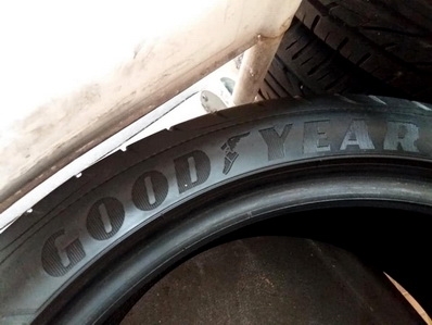 เพิ่งถอดจาก Benz E250cgi ตจว จัดส่งครับ -กดเข้า www.phongcar2481.com มีสินค้าอีก -โทร 092-567-7374 และ 091-816-4725 พี LINE: PC2481 -ตจว จ