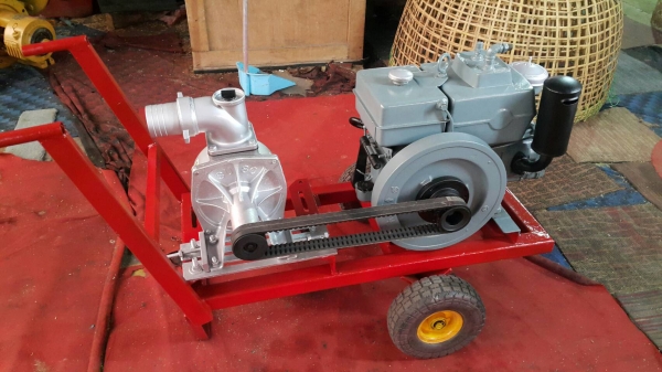 ขายเครื่องสูบนํ้าประกอบใหม่ เครื่องยนต์ คูโบต้า 8  แรงม้า