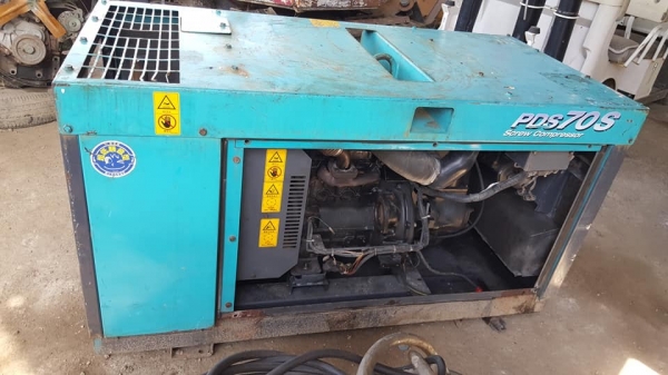 SALE* FROM JAPAN สินค้าเพิ่งนำเข้า จากญี่ปุ่นโดยตรง*เครื่องปั๊มลม แบบเครื่องยนต์ดีเซล *AIRMAN PDS70S สินค้าเก่านอก