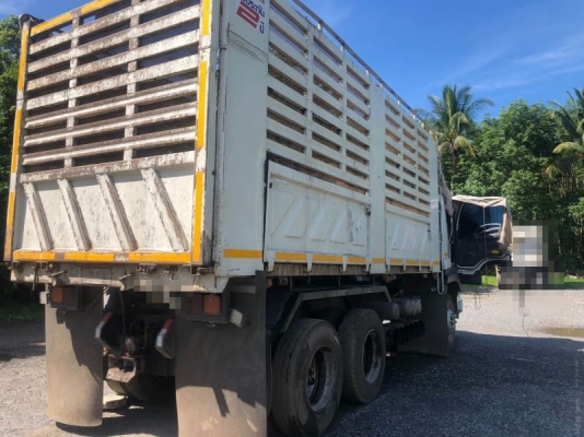 (ขายรถอุบัติเหตุ) อีซูซุ 10 ล้อดัมพ์ ปี 57 (ขายตามสภาพ) สนใจติดต่อ 081-6079515 (ขายรถอุบัติเหตุ) อีซูซุ 10 ล้อดัมพ์ ปี 57 (ขายตามสภาพ) สนใจติดต่อ 081-6079515