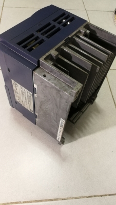 อินเวอร์เตอร์ฟูจิ 3แรง 2.2kw สภาพพร้อมใช้งานมาก