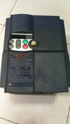 อินเวอร์เตอร์ฟูจิ 3แรง 2.2kw สภาพพร้อมใช้งานมาก