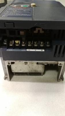 อินเวอร์เตอร์ฟูจิ 3แรง 2.2kw สภาพพร้อมใช้งานมาก