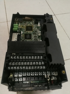 INVERTERมิตซู5แรง220v 3.7kw