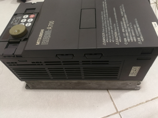 INVERTERมิตซู5แรง220v 3.7kw