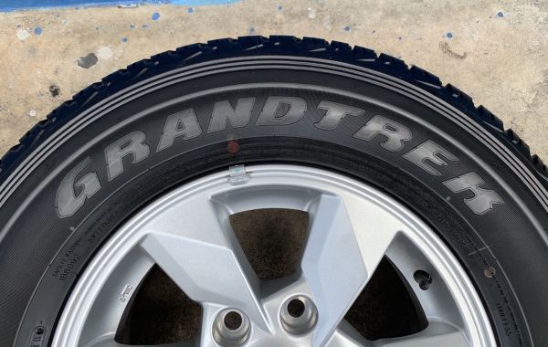 ล้อแม็กป้ายแดง Mitsu Triton ขอบ 16 พร้อมยางป้ายแดง 245-70-16 Dunlop ปลายปี 18 สวยกริ๊บๆ