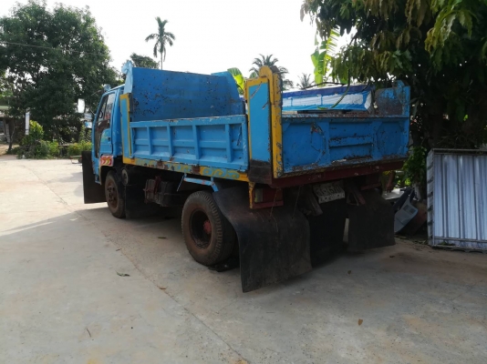 ขายรถ ดั้ม ISUZU 195 แรง