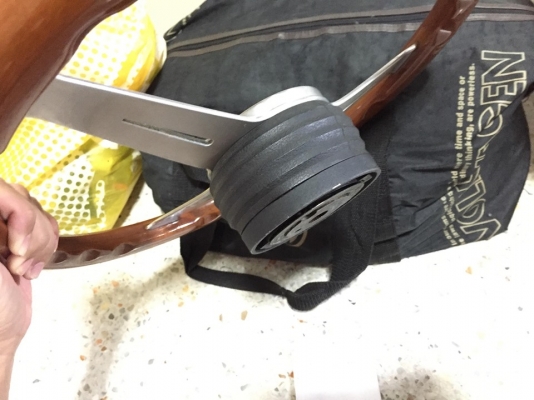 พวงมาลัย Nardi