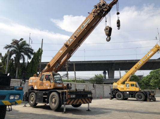 ขายเครนสี่ล้อทาดาโน่ 25ตัน พร้อมใช้งานราคา 2,700,000