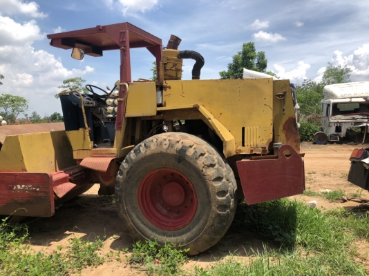 ขายรถบดสั่น DYNAPAC CA251 เพลาเดียว ขายรถบดสั่น DYNAPAC CA251 เพลาเดียว