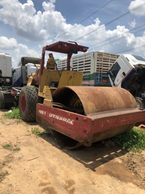 ขายรถบดสั่น DYNAPAC CA251 เพลาเดียว ขายรถบดสั่น DYNAPAC CA251 เพลาเดียว