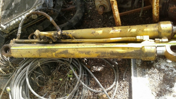 กระบอกไฮดรอลิค