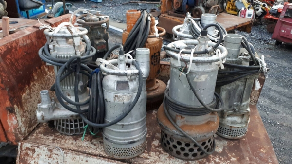 ขาย ปั๊มน้ำ ปั๊มไดโว่ สูบน้ำ ขนาดท่อ 2-3 นิ้ว เก่าญี่ปุ่น ราคาตัวละ 7,500 บาท