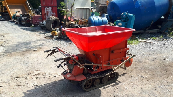 ขาย รถบรรทุก โรยทราย โรยหิน แบบสายพานลำเลียง เก่าญี่ปุ่น เครื่องเบนซิน พร้อมใช้