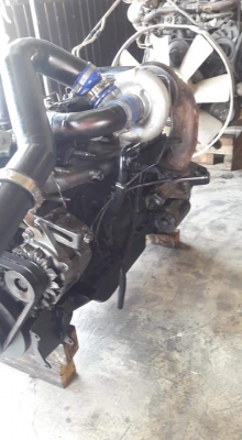 เครื่องยนต์อีซูสุ6BG1เทอร์โบ#210แรงม้า สวยดุ แรงจัดจ้านด้วยเทอร์โบยอดนิยมของมิตซูฯTD07--9 สวยติดนิ่มดีมากพร้อมใช้ครับ