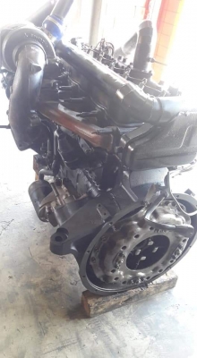 เครื่องยนต์อีซูสุ6BG1เทอร์โบ#210แรงม้า สวยดุ แรงจัดจ้านด้วยเทอร์โบยอดนิยมของมิตซูฯTD07--9 สวยติดนิ่มดีมากพร้อมใช้ครับ