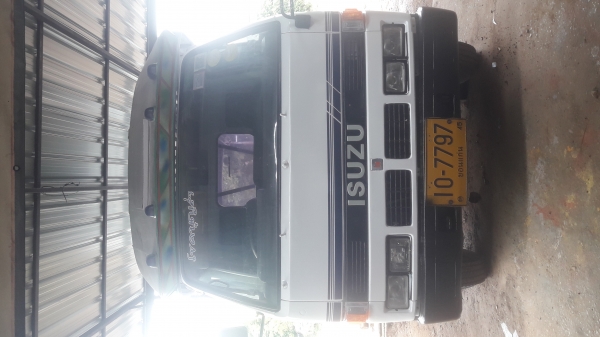 ISUZU NKR110 แรง##ลูกค้าคุณวัชระ ชุมแพ โอนเสร็จพร้อมรับรถเรียบร้อย เฮงๆๆคับ###เครื่องเยี่ยม แน่น แรง