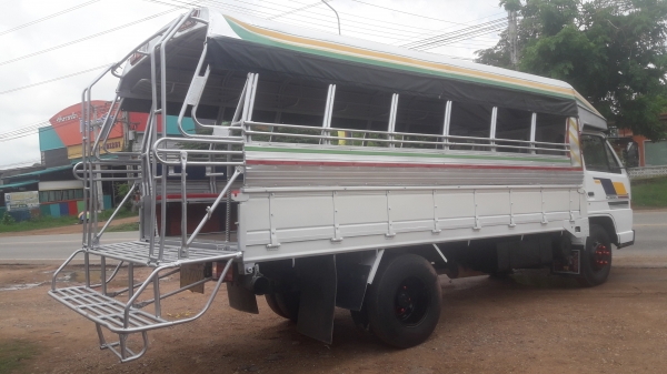 ISUZU NKR110 แรง##ลูกค้าคุณวัชระ ชุมแพ โอนเสร็จพร้อมรับรถเรียบร้อย เฮงๆๆคับ###เครื่องเยี่ยม แน่น แรง