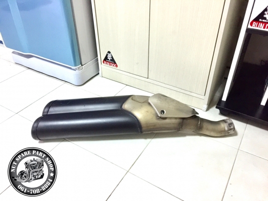 ท่อเดิม Ducati Monster821