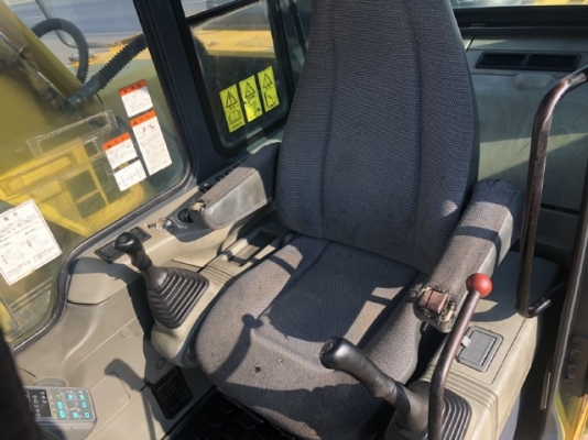 ขายรถขุด KOMATSU PC120-6E ลายหัวกระแทก นำเข้าเองจากญี่ปุ่น สภาพสวยพร้อมใช้ มีVDOการทำงานครับ