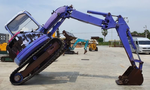 ขายด่วน375,000บาทรถเเบคโฮ โคมัสซู PC50U2รถนอกเพื่งนำเข้ามาใหม่สวยเดิมๆเคื่องดีปั่มแรงคอลโทลน้ำมันปั้มนิ้ว บูมอามร์สวยเร็วแรงไม่โหลด เครื่องโคมัสซู4สูบ 4D84ระบบดีครบรถยังไม่เคยใช้งานในไทยเลย