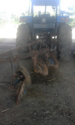 ขายด่วนรถไถTS90 รุ่นกรองเล็ก สภาพพร้อมใช้ เอกสารพร้อมโอน ยางใหม่ทั้ง4เส้น ขายด่วนรถไถTS90 รุ่นกรองเล็ก สภาพพร้อมใช้ เอกสารพร้อมโอน ยางใหม่ทั้ง4เส้น