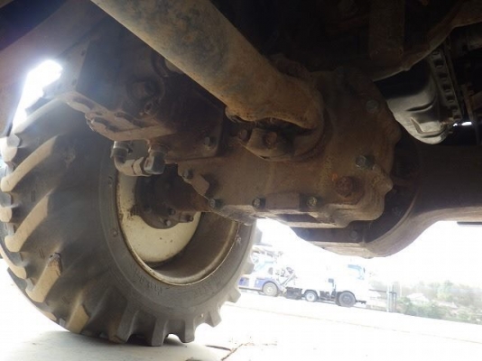 ขายรถตัก YANMAR V2 นำเข้าจากญี่ปุ่น พร้อมใช้ครับ ติดต่อ 063-9316985 ID LINE : 0639316985 ครับ