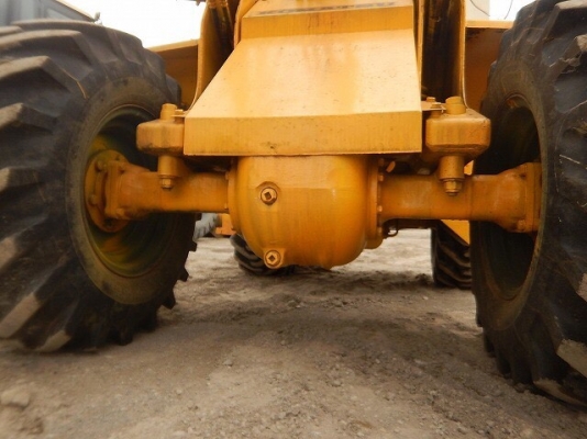 ขายรถตัก KOMATSU WA30-2 นำเข้าจากญี่ปุ่น พร้อมใช้ครับ ติดต่อ 063-9316985 ID LINE : 0639316985 ครับ