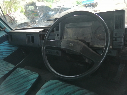 ขายหัว ISUZU ROCKY สีใหม่สวยๆอุปกรณ์ครบ ราคาถูก