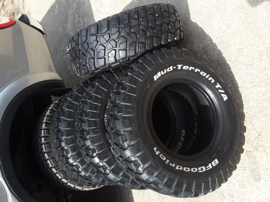 BF KM2 USA. 285-75-16 ปี16 สวยๆ1ชุด BF KM2 USA. 285-75-16 ปี16 สวยๆ1ชุด
