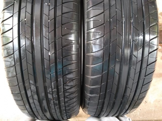 ยาง215 60 16 ปี14ดอกหนานิ่มๆคู่ล่ะ1500 ยาง215 60 16 ปี14ดอกหนานิ่มๆคู่ล่ะ1500