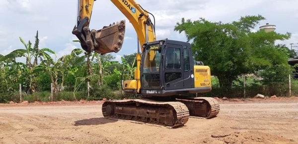 ฮุนใด 140LCใช้งาน7000ช.ม ไฟฟ้าครบ มีลายหัวเจาะ เอกสารอินวอยซ์ วสยเหมือนใหม่ เจ้าของขายเอง