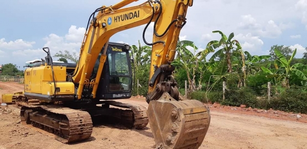 ฮุนใด 140LCใช้งาน7000ช.ม ไฟฟ้าครบ มีลายหัวเจาะ เอกสารอินวอยซ์ วสยเหมือนใหม่ เจ้าของขายเอง ฮุนใด 140LCใช้งาน7000ช.ม ไฟฟ้าครบ มีลายหัวเจาะ เอกสารอินวอยซ์ วสยเหมือนใหม่ เจ้าของขายเอง