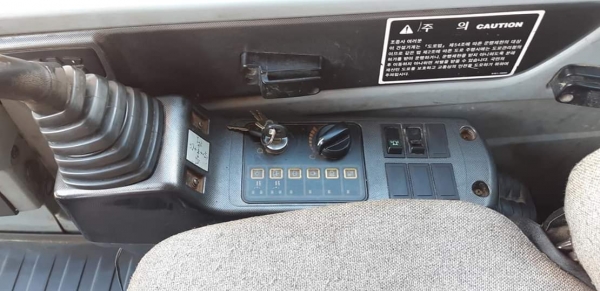 ฮุนใด 140LCใช้งาน7000ช.ม ไฟฟ้าครบ มีลายหัวเจาะ เอกสารอินวอยซ์ วสยเหมือนใหม่ เจ้าของขายเอง ฮุนใด 140LCใช้งาน7000ช.ม ไฟฟ้าครบ มีลายหัวเจาะ เอกสารอินวอยซ์ วสยเหมือนใหม่ เจ้าของขายเอง