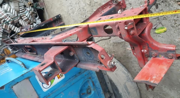 จัดส่งฟรี ทั่วไทย*SALE* สินค้าหลุดจอง*FROM JAPAN*ขาหลัง รถบรรทุกไซค์ 10ล้อ -หัวลาก /ความกว้าง :95 cm. /ความสูง :65 cm. /ราคาเพียง 9,000 บาท