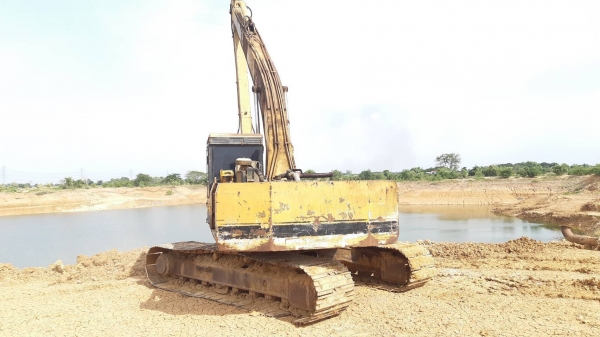 ขาย 375,000 แบคโฮบูมยาว 16 ม. CAT E 200 B เครื่องดี ปั้มแรง เอวแน่น ช่วงล่างดี บูมอามร์มีปะ รถพร้อมใช้งาน รถอยู่ อยุธยา 064-191-1112 ขาย 375,000 แบคโฮบูมยาว 16 ม. CAT E 200 B เครื่องดี ปั้มแรง เอวแน่น ช่วงล่างดี บูมอามร์มีปะ รถพร้อมใช้งาน รถอยู่ อยุธยา 064-191-1112