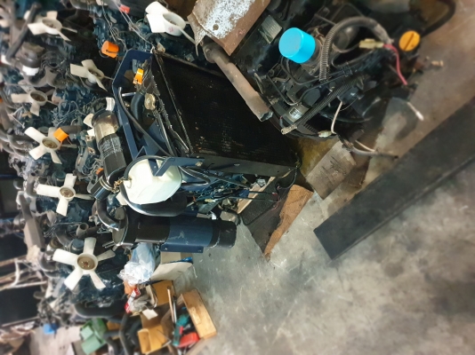 เครื่องยนต์ดีเซล kubota 3สูบ d1105 26แรงม้า สภาพสวย 182ชม.ทำงาน อุปกรณ์ครบ หม้อน้ำ ท่อไอเสีย กรองอากาศ นำเข้าจากญี่ปุ่น ติดง่าย เครื่องแน่น ประหยัดน้ำมัน ไม่เคยใช้งานในไทย สนใจติดต่อ 0817502357 จัดส่งสินค้าได้ทั่วประเทศ