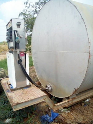 ขาย 95,000 ตู้จ่ายพร้อมถังน้ำมัน 26,000 ลิตร ถังสวย พร้อมใช้ ถังอยู่ สระบุรี 064-191-1112